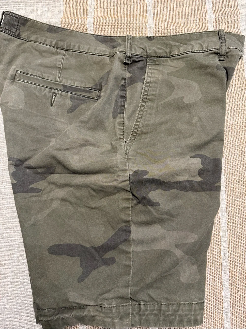 Abercrombie & Fitch relaxed fit